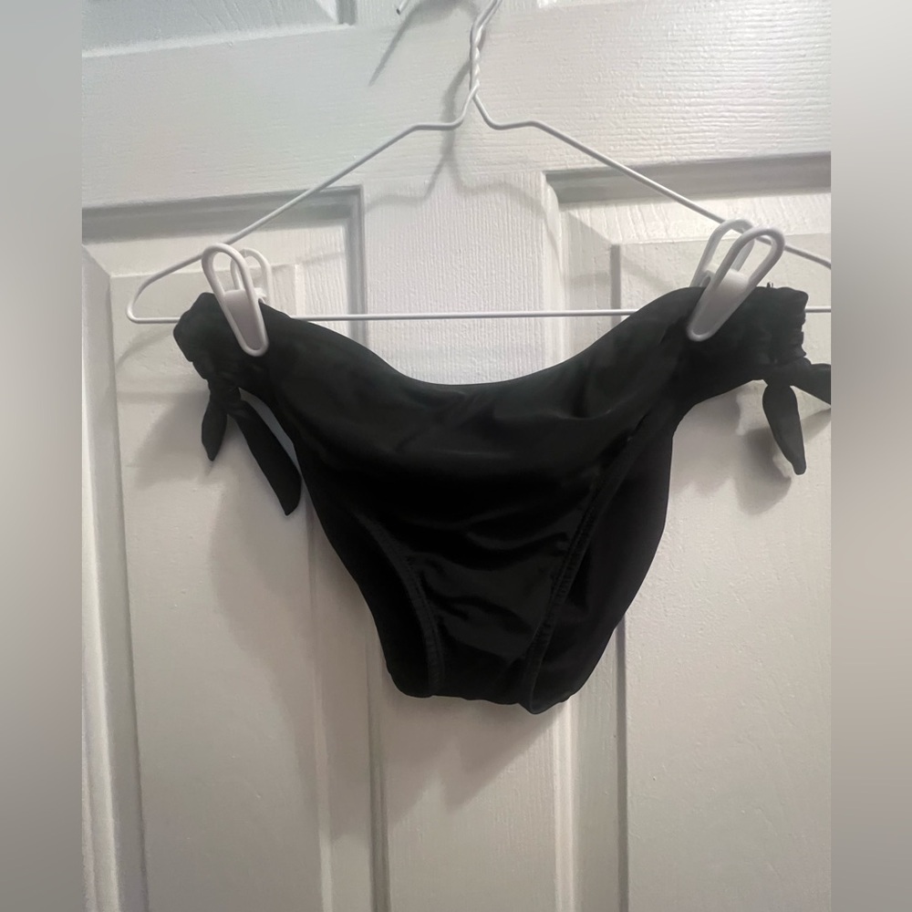 Tahiti -Classic Black Bikini Bottom